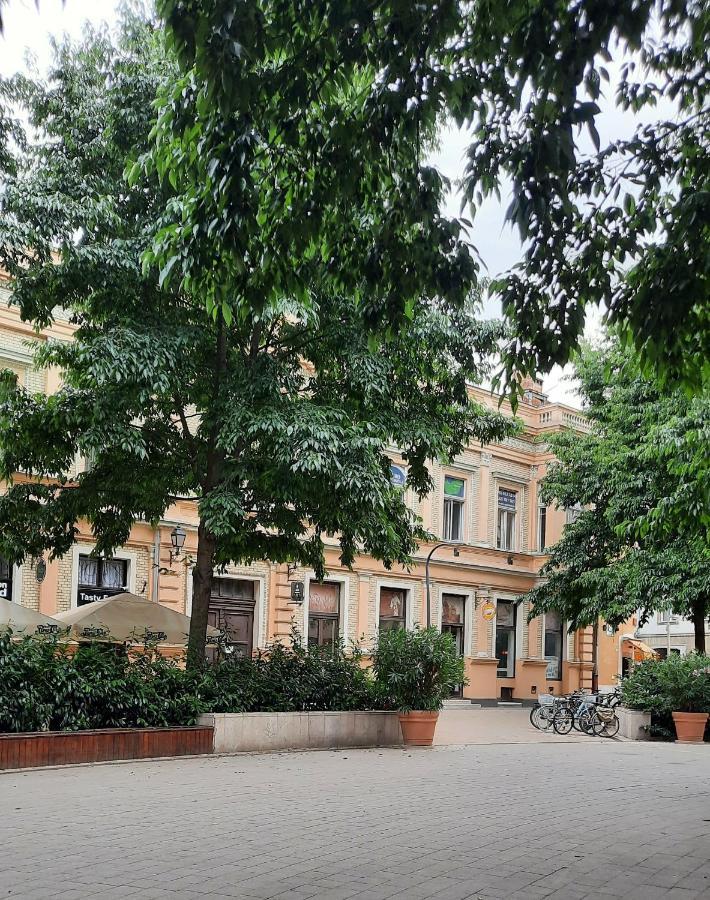 City Life Apartment Debrecen Exterior foto